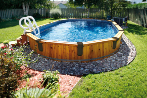 Comment entretenir une piscine dans son jardin ?